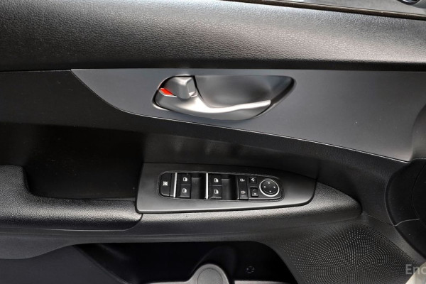 2022 Kia K3 с пробегом 136 240 км