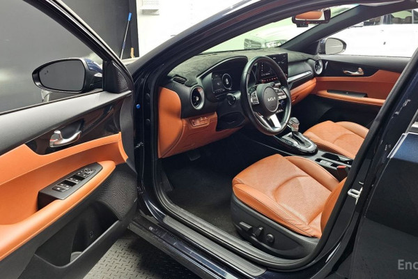 2022 Kia K3 с пробегом 106 679 км