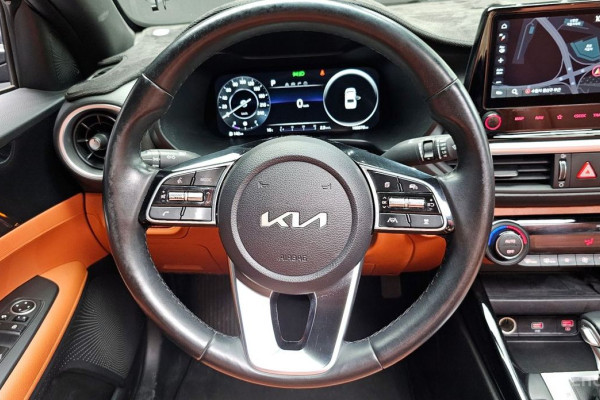 2022 Kia K3 с пробегом 106 679 км