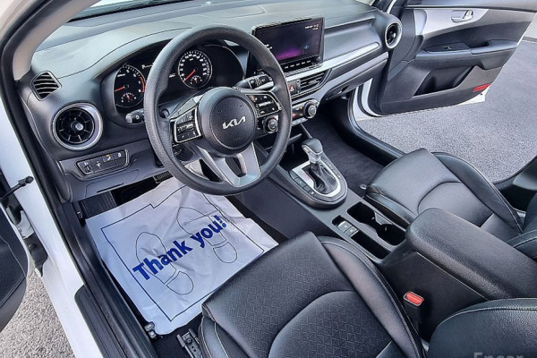 2022 Kia K3 с пробегом 113 886 км