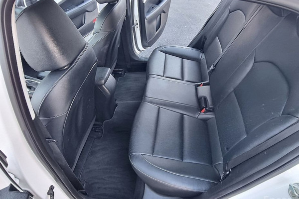 2022 Kia K3 с пробегом 113 886 км