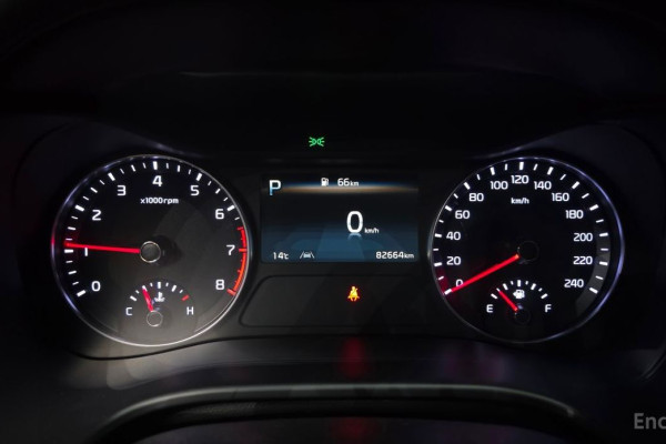 2022 Kia K3 с пробегом 82 664 км