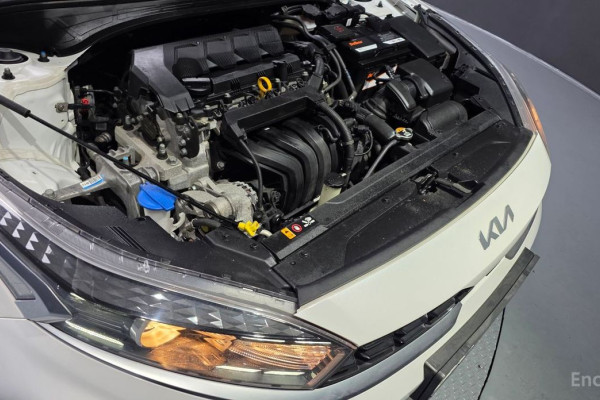 2022 Kia K3 с пробегом 82 664 км