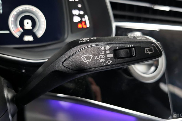 2020 Audi Q8 с пробегом 87 389 км