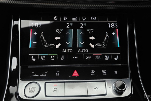 2020 Audi Q8 с пробегом 77 904 км