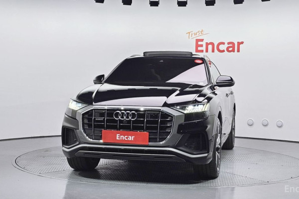 2021 Audi Q8 с пробегом 154 043 км
