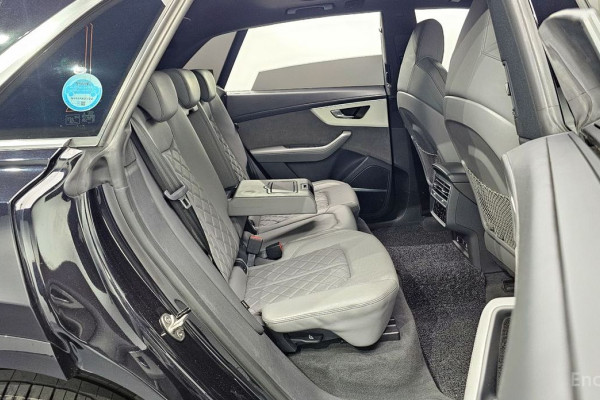 2021 Audi Q8 с пробегом 154 043 км