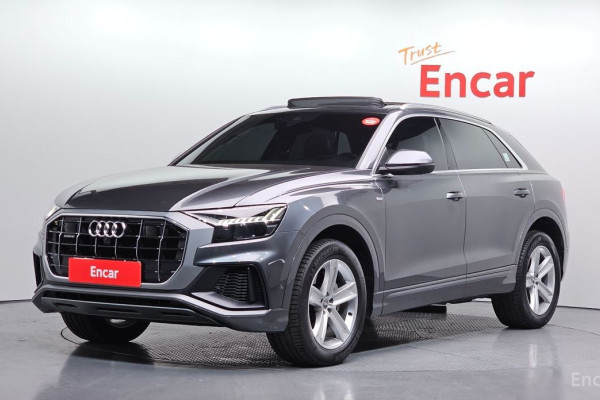 2021 Audi Q8 с пробегом 132 382 км