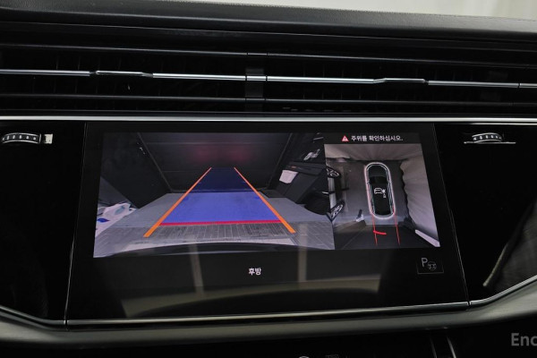 2021 Audi Q8 с пробегом 88 225 км