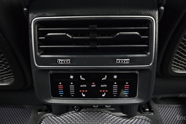 2021 Audi Q8 с пробегом 88 225 км