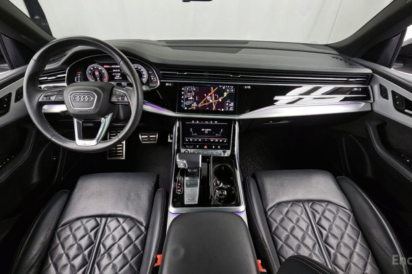 2022 Audi Q8 с пробегом 62 571 км