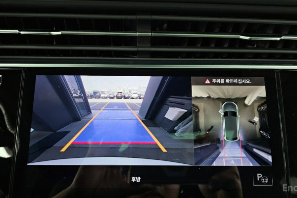 2022 Audi Q8 с пробегом 62 571 км