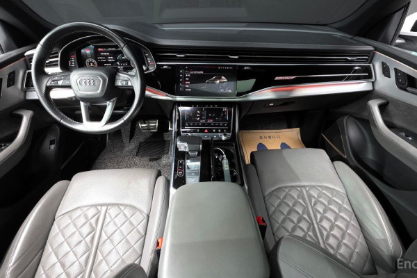 2021 Audi Q8 с пробегом 169 228 км