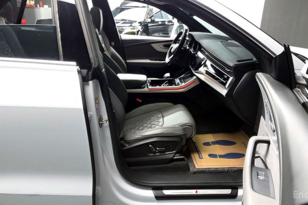 2021 Audi Q8 с пробегом 169 228 км