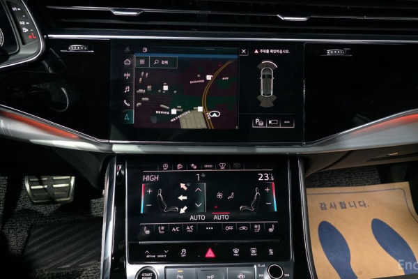 2021 Audi Q8 с пробегом 169 228 км