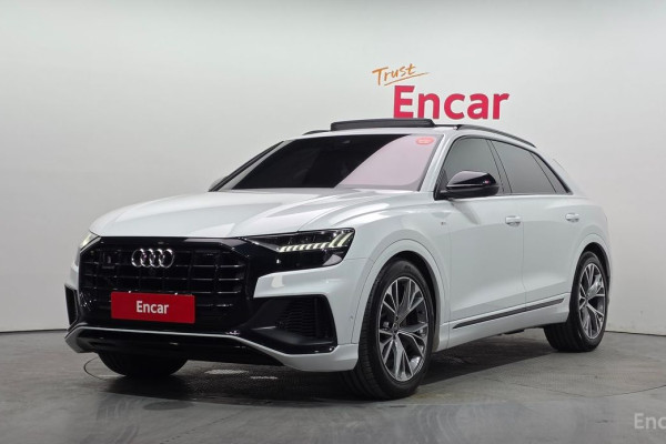 2021 Audi Q8 с пробегом 67 071 км