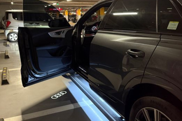 2021 Audi Q8 с пробегом 37 500 км