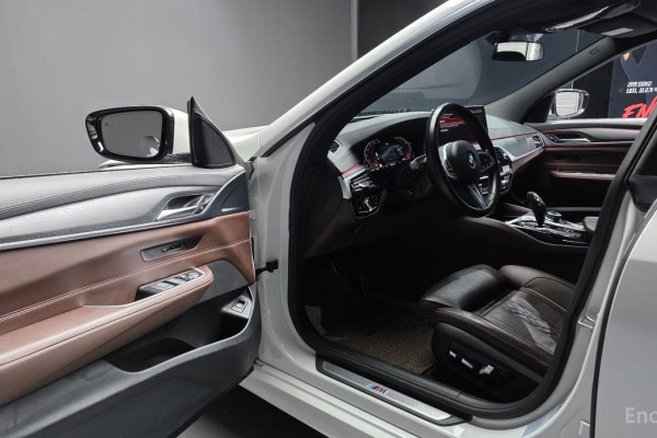 2022 BMW 6 серии с пробегом 67 237 км