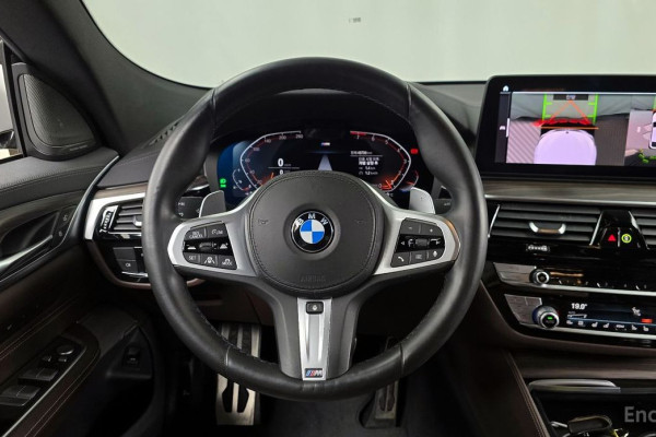 2021 BMW 6 серии с пробегом 48 706 км