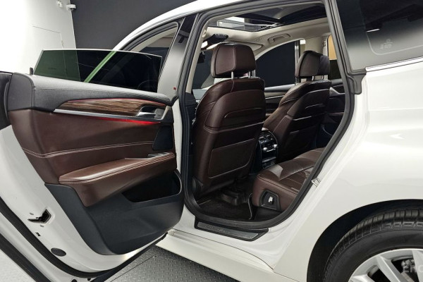 2022 BMW 6 серии с пробегом 77 889 км