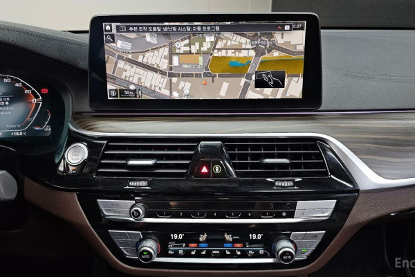 2022 BMW 6 серии с пробегом 77 889 км