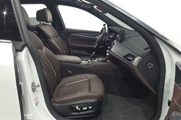 2022 BMW 6 серии с пробегом 51 219 км