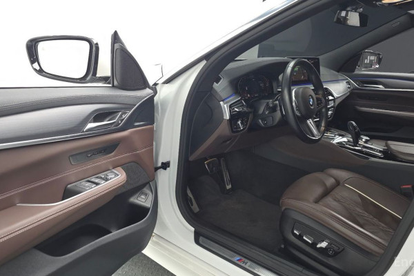 2022 BMW 6 серии с пробегом 51 219 км