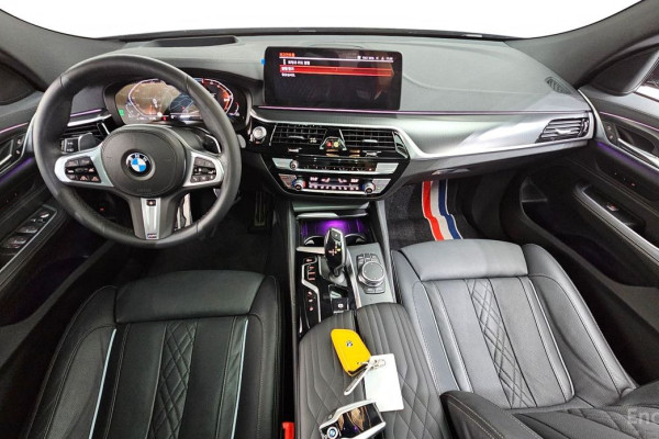 2023 BMW 6 серии с пробегом 71 370 км