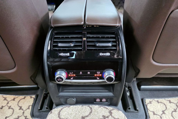 2021 BMW 6 серии с пробегом 78 497 км