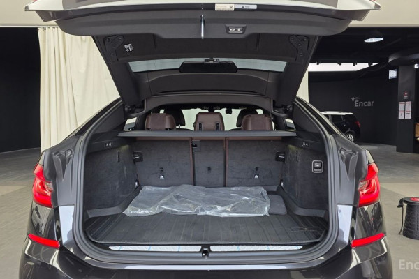 2021 BMW 6 серии с пробегом 78 497 км