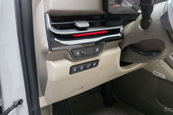 2024 Kia Carnival с пробегом 43 131 км