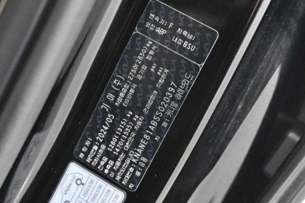 2024 Kia Carnival с пробегом 32 000 км