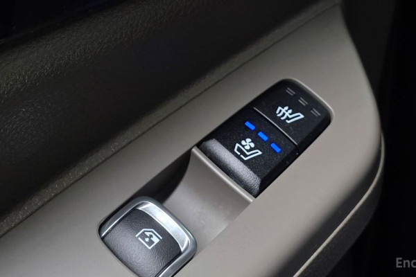 2024 Kia Carnival с пробегом 4 955 км