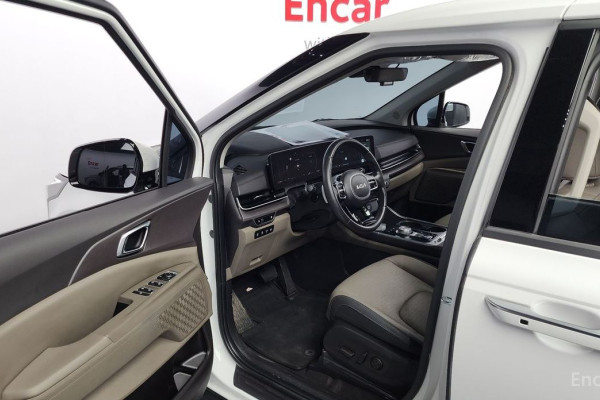 2024 Kia Carnival с пробегом 35 589 км