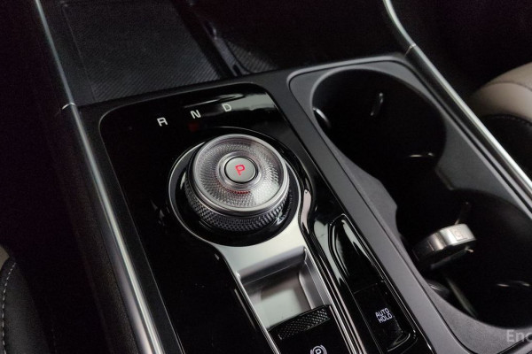 2024 Kia Carnival с пробегом 12 432 км