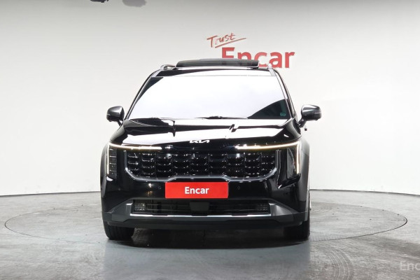 2024 Kia Carnival с пробегом 26 308 км