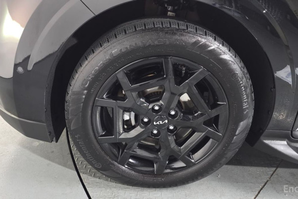 2024 Kia Carnival с пробегом 26 308 км