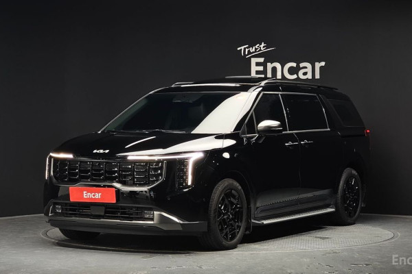 2024 Kia Carnival с пробегом 18 722 км