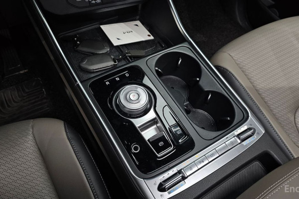 2024 Kia Carnival с пробегом 18 722 км