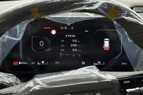 2026 Kia Carnival с пробегом 21 км