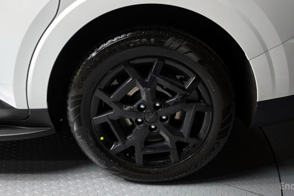 2026 Kia Carnival с пробегом 5 136 км