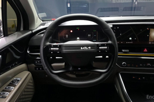 2026 Kia Carnival с пробегом 5 136 км