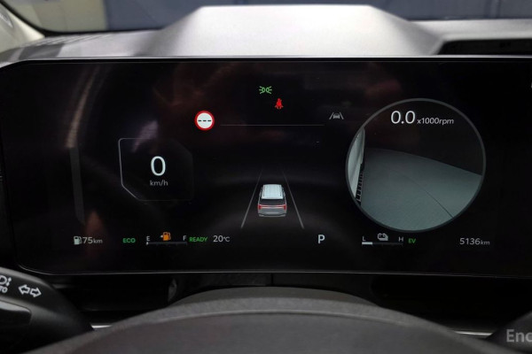 2026 Kia Carnival с пробегом 5 136 км