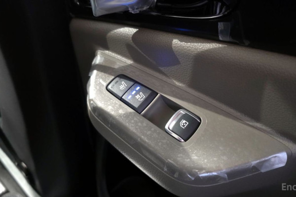 2026 Kia Carnival с пробегом 5 136 км