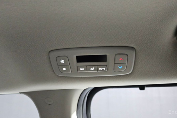 2024 Kia Carnival с пробегом 38 389 км