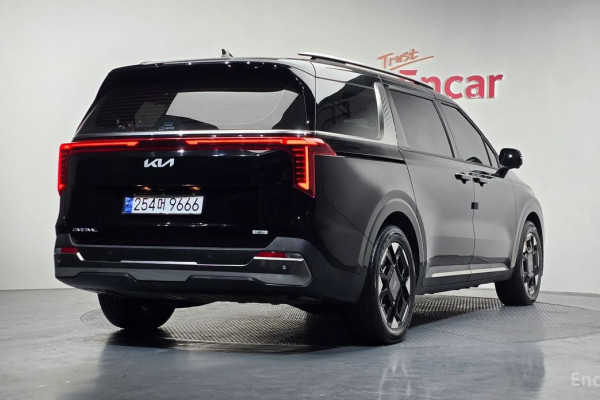 2024 Kia Carnival с пробегом 47 231 км