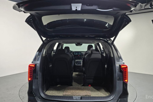 2024 Kia Carnival с пробегом 47 231 км