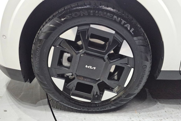 2025 Kia Carnival с пробегом 11 404 км