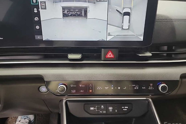 2024 Kia Carnival с пробегом 85 671 км