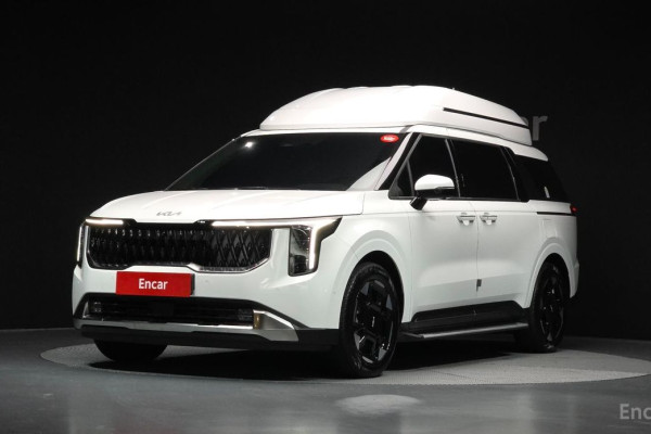 2024 Kia Carnival с пробегом 5 459 км